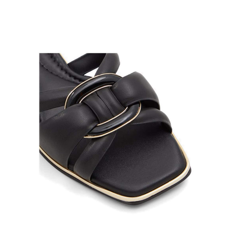 Yesenia Flat Sandals - Black