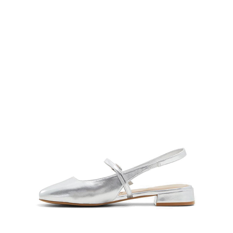 Huguette Women Ballet Pumps - Silver